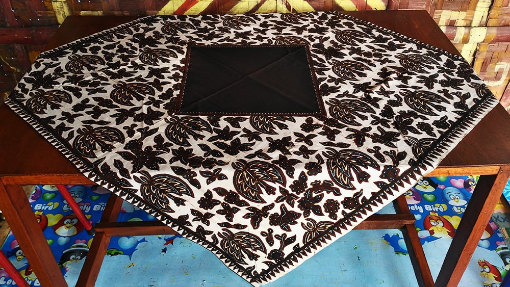 Hand Dyeing Batik Tablecloth - Handmade - Original of Pekalongan Indonesia Limited Edition