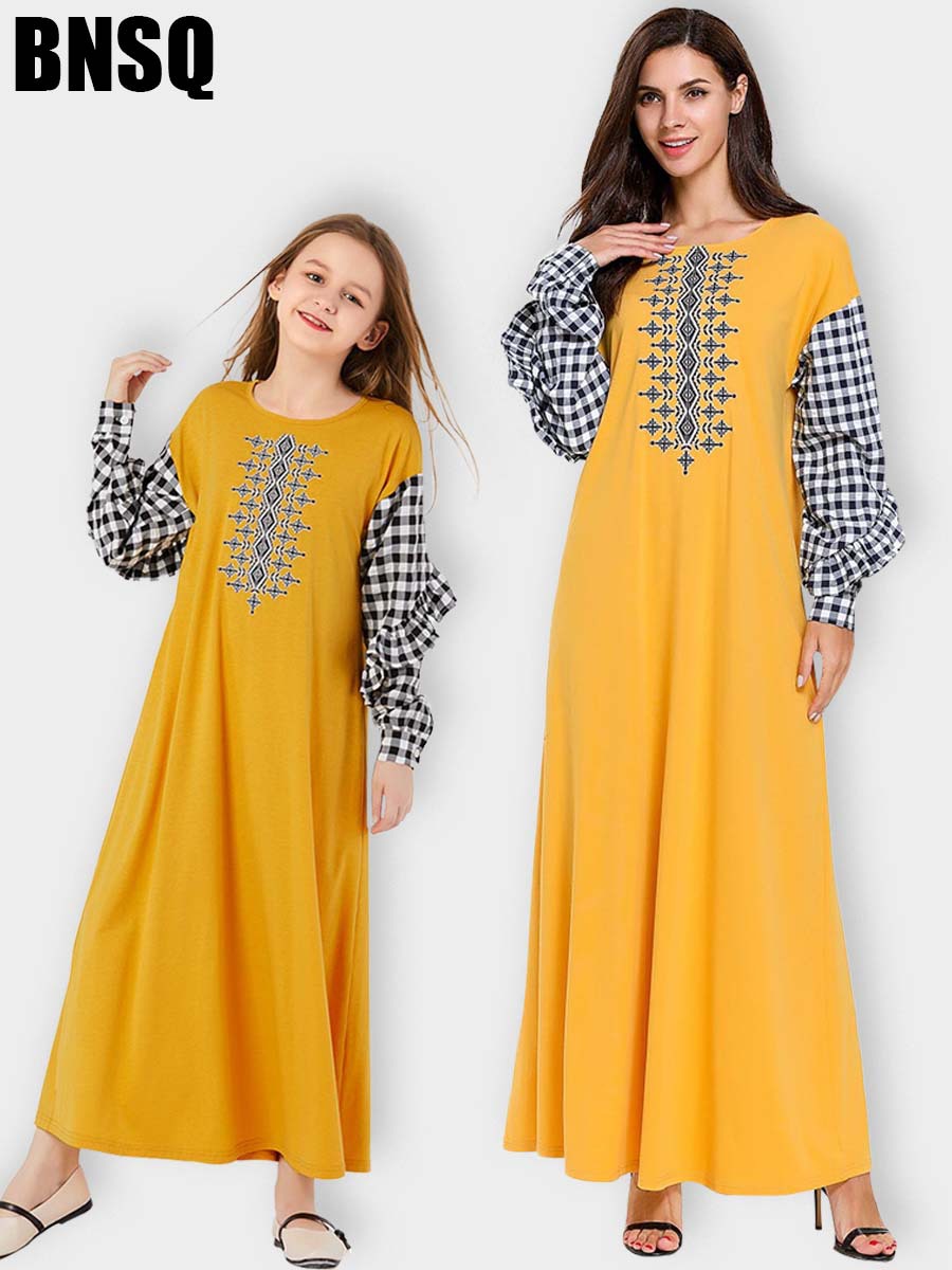 Plus Size Mother Kids Mommy and Me Dresses Plaid Mother Daughter Matching Clothes Family Pyjamas New Year's Muslim Clothing