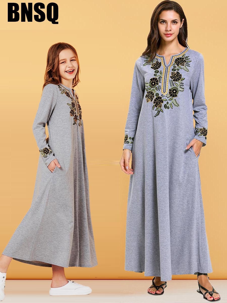 long sleeve embroidery with pockets casual girls dresses Muslim style casual long dress mom girl matching outfit
