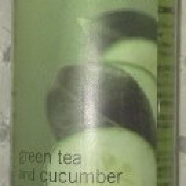 Green Tea and Cucumber Essence Body Splash 8 Oz