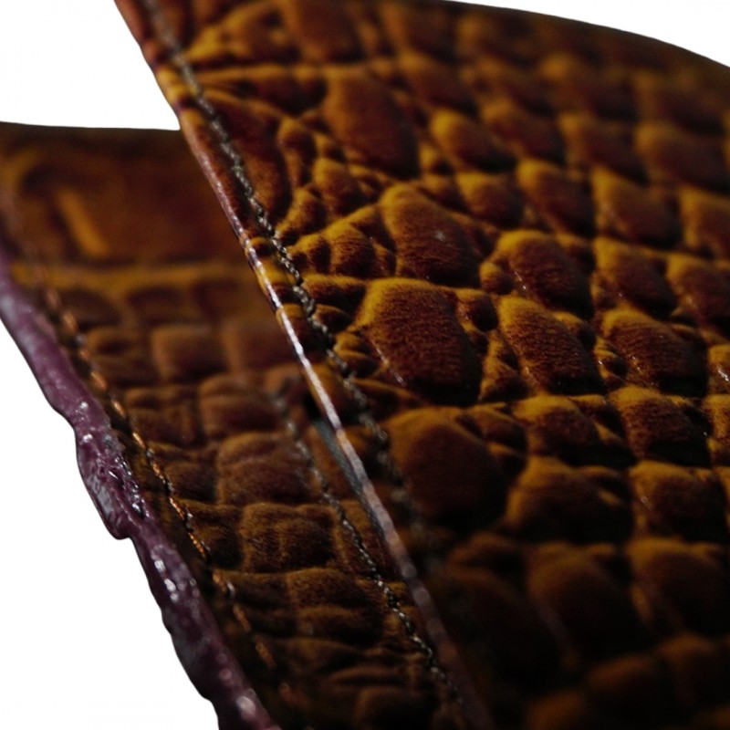 Genuine Handmade Crocodile Leather Wallets Bifold for Men with Flip ID - from Papua New Guinea