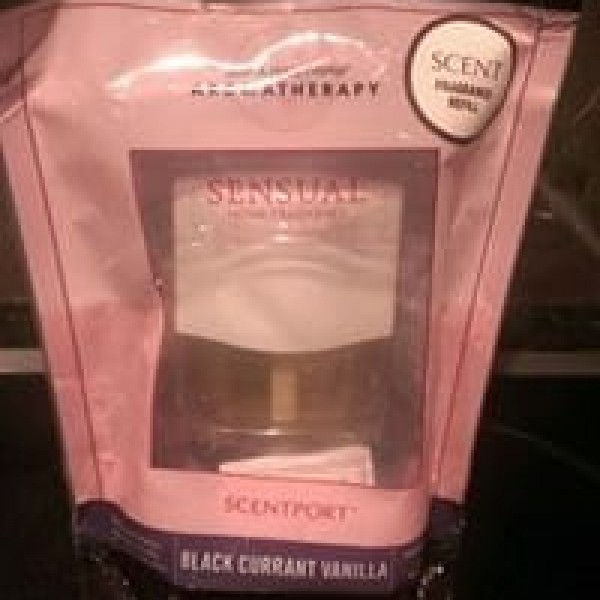 Bath & Body Works Scentport Sensual Black Currant Vanilla Fragrance Bottle