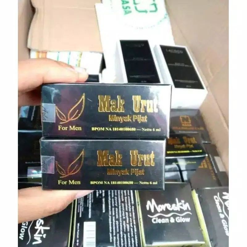 Mak URUT Oil-specially formulated to facilitate help enlarge and extend penis