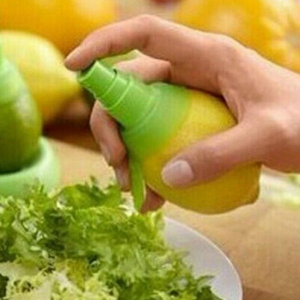 1PC Manual Juicer Orange Lemon Squeezers Lemorange Fruit Tool Citrus Spray Cooking Tools Kitchen Accessories OK 0265